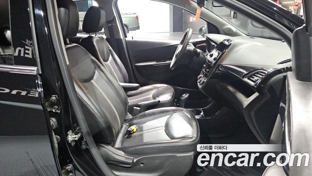 Chevrolet Spark Premier 2021 — фото 12