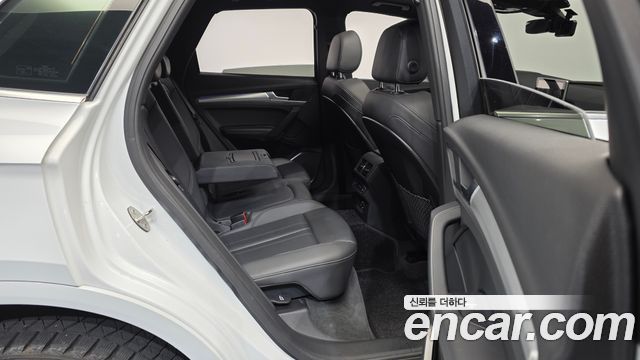 Audi Q5 (FY) 50 TDI Quattro Premium 2020 — фото 12