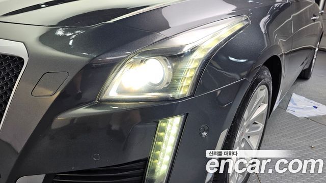 Cadillac CTS (III) 2.0 Premium 2014 — фото 22