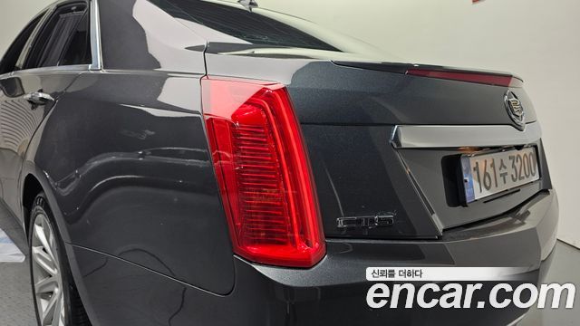 Cadillac CTS (III) 2.0 Premium 2014 — фото 23