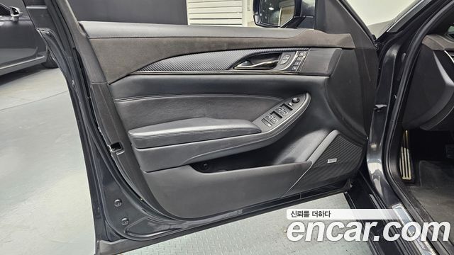 Cadillac CTS (III) 2.0 Premium 2014 — фото 24