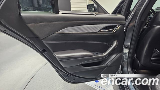 Cadillac CTS (III) 2.0 Premium 2014 — фото 25