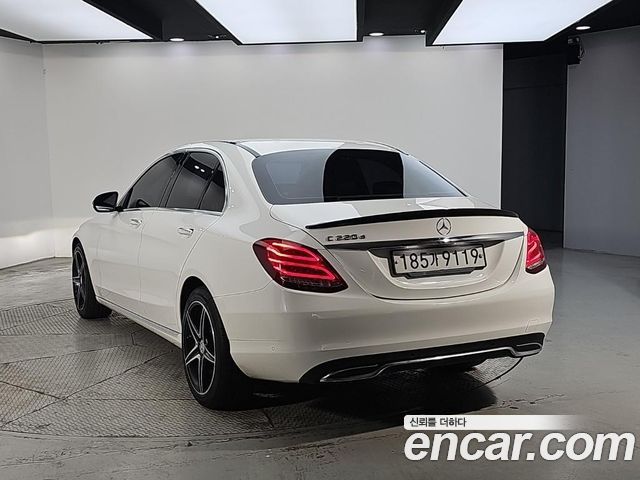 Mercedes-Benz C-Class (W205) C220 d Avantgarde 2018 — фото 3