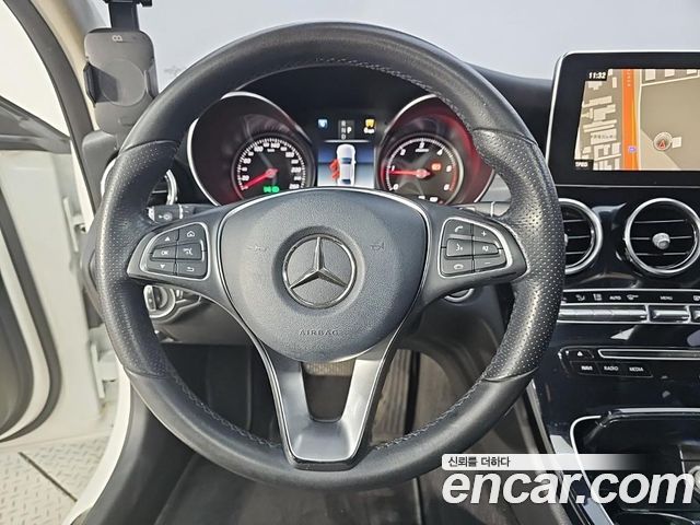 Mercedes-Benz C-Class (W205) C220 d Avantgarde 2018 — фото 9