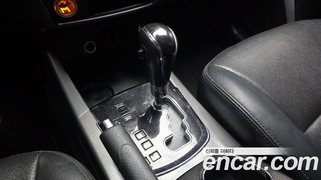 KG Mobility (SsangYong) Style Korando C 2.2 RX 4WD DLX 2018 — фото 9