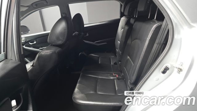 KG Mobility (SsangYong) Style Korando C 2.2 RX 4WD DLX 2018 — фото 11