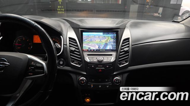 KG Mobility (SsangYong) Style Korando C 2.2 RX 4WD DLX 2018 — фото 14
