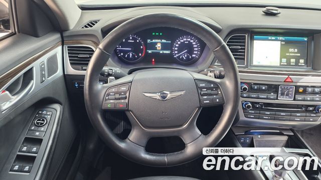 Genesis G80 2.2D AWD Premium Luxury 2018 — фото 17