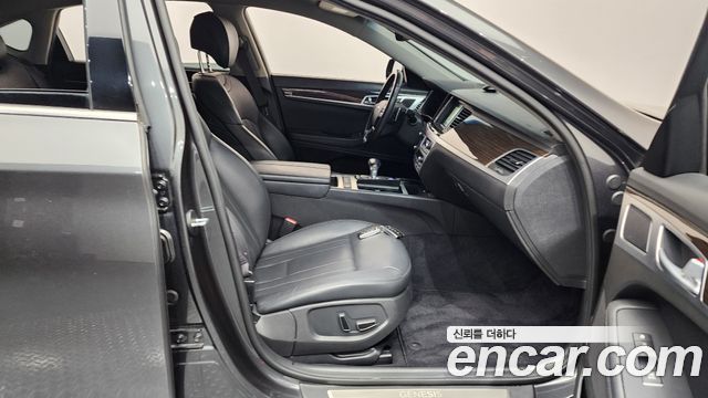 Genesis G80 2.2D AWD Premium Luxury 2018 — фото 32