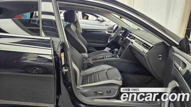 Volkswagen Arteon 2.0 TDI Prestige 2023 — фото 26