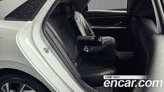 Hyundai Avante (CN7) 1.6 Inspiration 2024 — фото 11