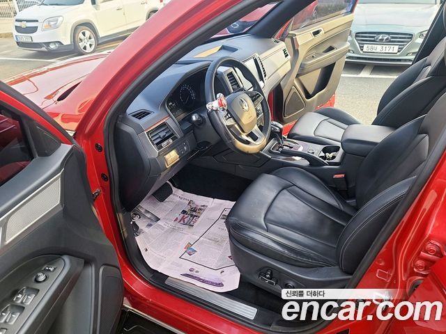 KG Mobility (SsangYong) Rexton Sports Khan Diesel 2.2 4WD Professional X (5-Link) 2019 — фото 10