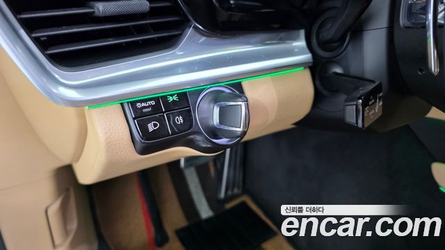 Porsche Panamera (971) 2.9 AWD E-Hybrid 2018 — фото 17