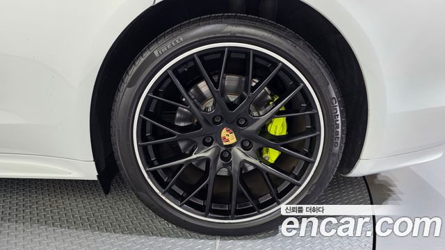 Porsche Panamera (971) 2.9 AWD E-Hybrid 2018 — фото 21