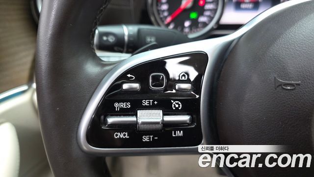 Mercedes-Benz E-Class (W213) E220d 4MATIC Exclusive 2019 — фото 18