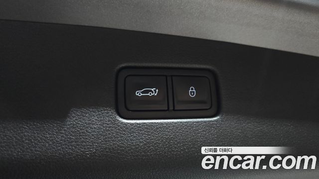 Genesis GV70 2.5T Gasoline AWD 2022 — фото 19