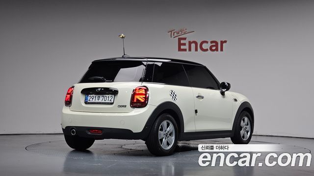 MINI Cooper Standard Third Generation 2021 — фото 2