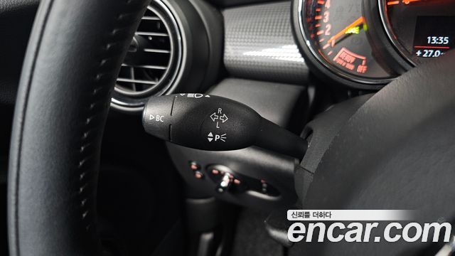 MINI Cooper Standard Third Generation 2021 — фото 17