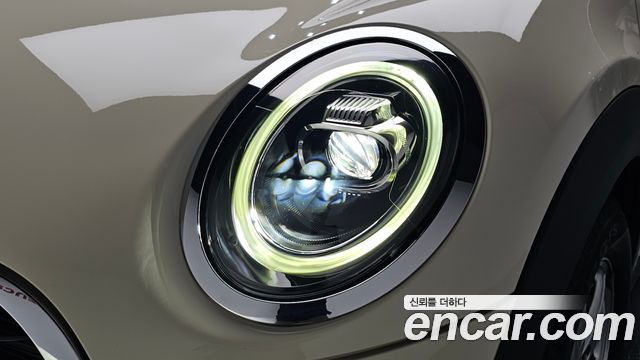 MINI Cooper Standard Third Generation 2021 — фото 22