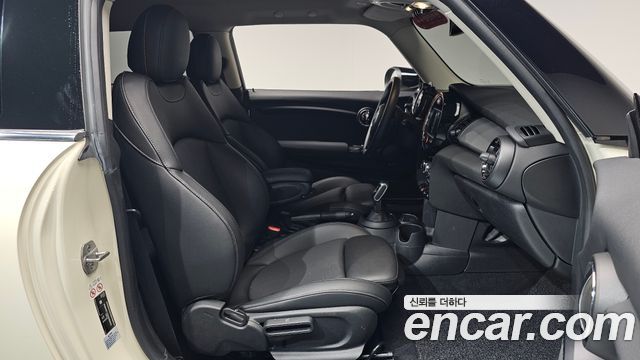 MINI Cooper Standard Third Generation 2021 — фото 26