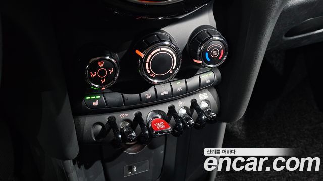 MINI Cooper Standard Third Generation 2021 — фото 28