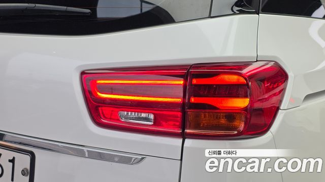Kia Carnival 9-Seater Prstige 2019 — фото 29