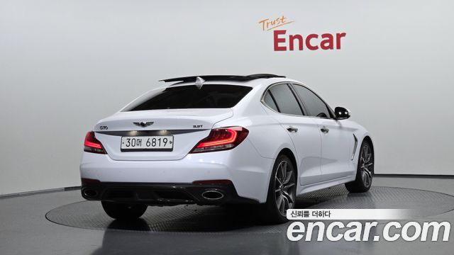 Genesis G70 3.3T Sport Advanced 2018 — фото 2