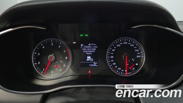 Genesis G70 3.3T Sport Advanced 2018 — фото 8