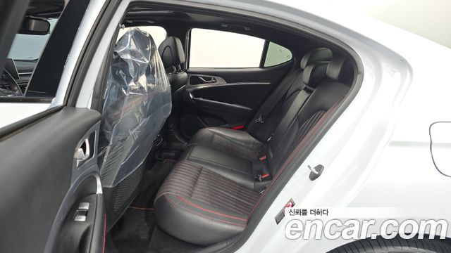 Genesis G70 3.3T Sport Advanced 2018 — фото 12