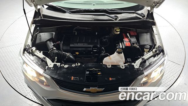 Chevrolet Aveo Sedan 1.4 Turbo LT 2017 — фото 6