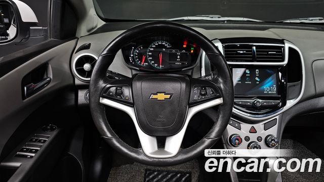 Chevrolet Aveo Sedan 1.4 Turbo LT 2017 — фото 17