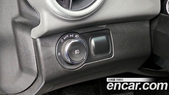 Chevrolet Aveo Sedan 1.4 Turbo LT 2017 — фото 21