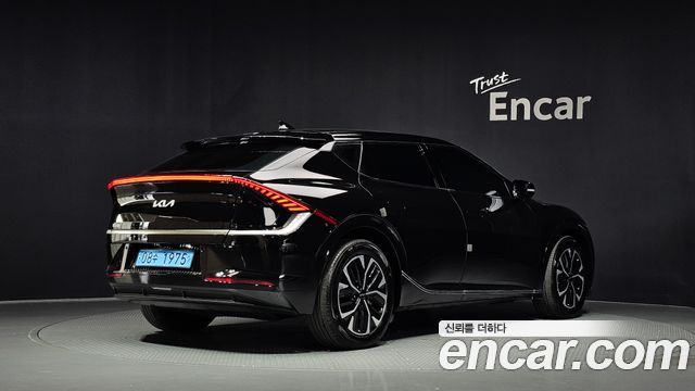 Kia EV6 Standard Earth 2023 — фото 2