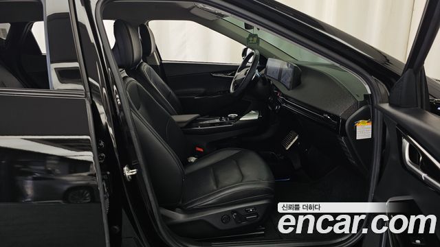 Kia EV6 Standard Earth 2023 — фото 11