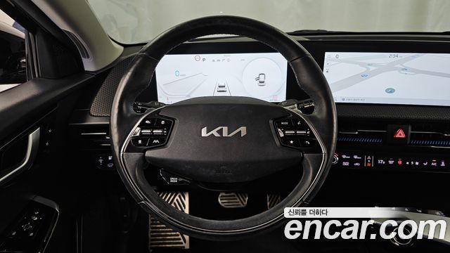 Kia EV6 Standard Earth 2023 — фото 13
