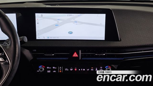 Kia EV6 Standard Earth 2023 — фото 14