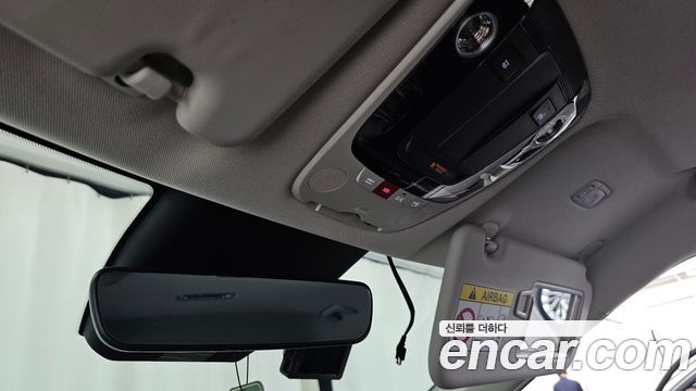 Kia EV6 Standard Earth 2023 — фото 17