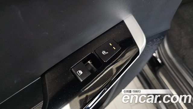 Kia EV6 Standard Earth 2023 — фото 18