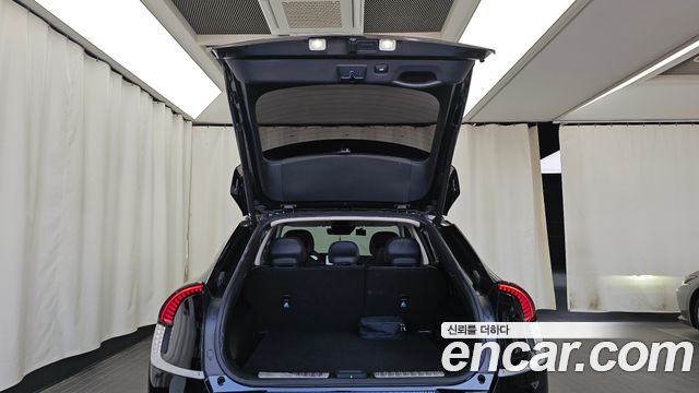Kia EV6 Standard Earth 2023 — фото 20