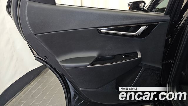 Kia EV6 Standard Earth 2023 — фото 25