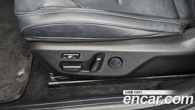 Kia EV6 Standard Earth 2023 — фото 32