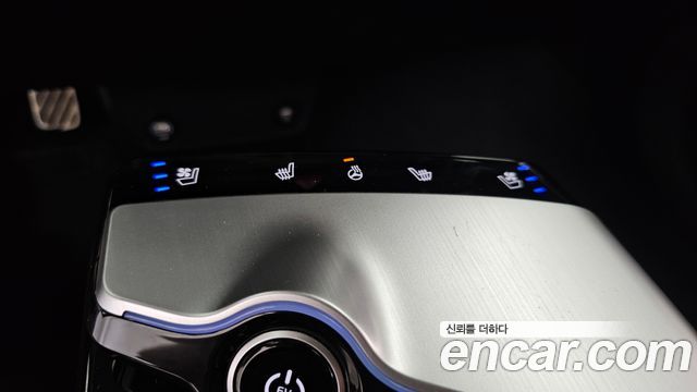 Kia EV6 Standard Earth 2023 — фото 34
