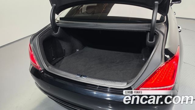 Genesis EQ900 3.8 GDI AWD Premium Luxury 2017 — фото 35