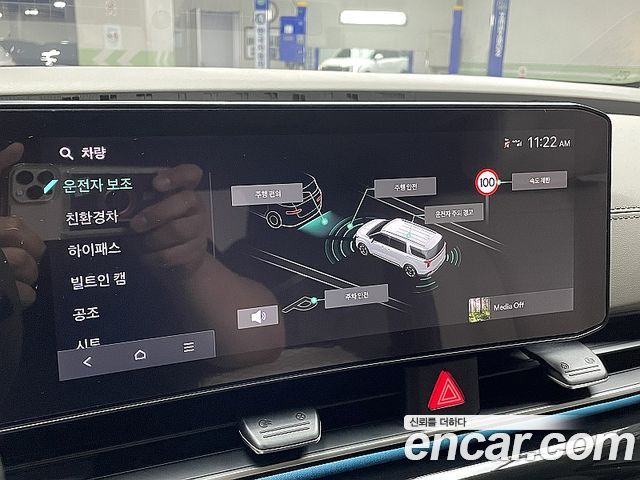Kia Carnival (IV) HEV 9-Seater Hi-Limousine Signature 2025 — фото 17