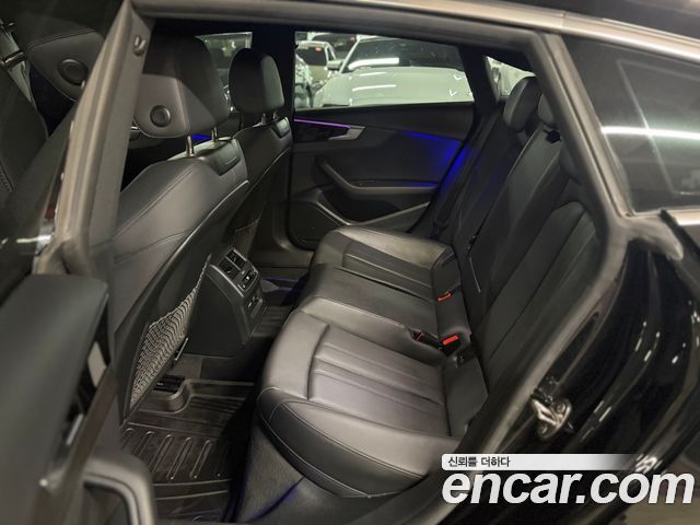Audi A5 (F5) 40 TFSI Quattro Premium Sportback 2023 — фото 15