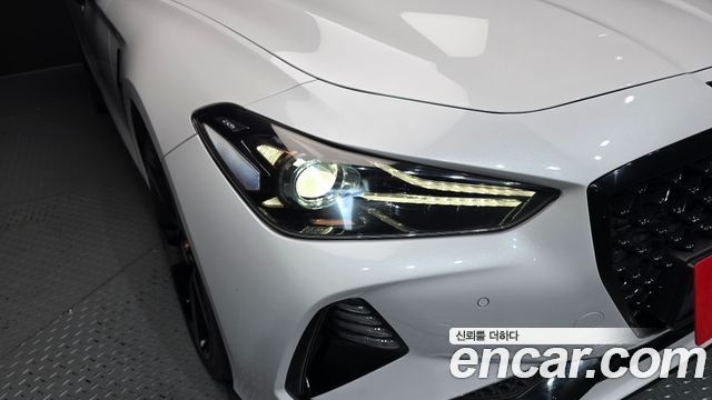 Genesis G70 3.3T Sport AWD Prestige 2019 — фото 22