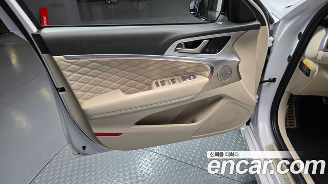 Genesis G70 3.3T Sport AWD Prestige 2019 — фото 24