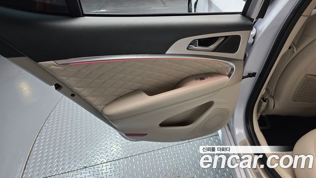 Genesis G70 3.3T Sport AWD Prestige 2019 — фото 25