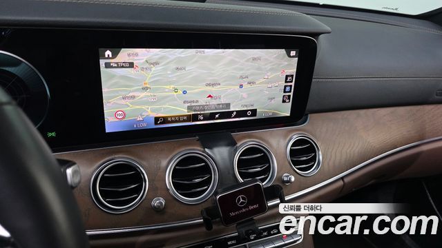 Mercedes-Benz E-Class (W213) E250 Exclusive 2021 — фото 16