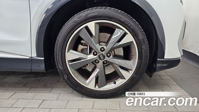 Audi Q4 e-tron (F4) 40 Premium 2022 — фото 21